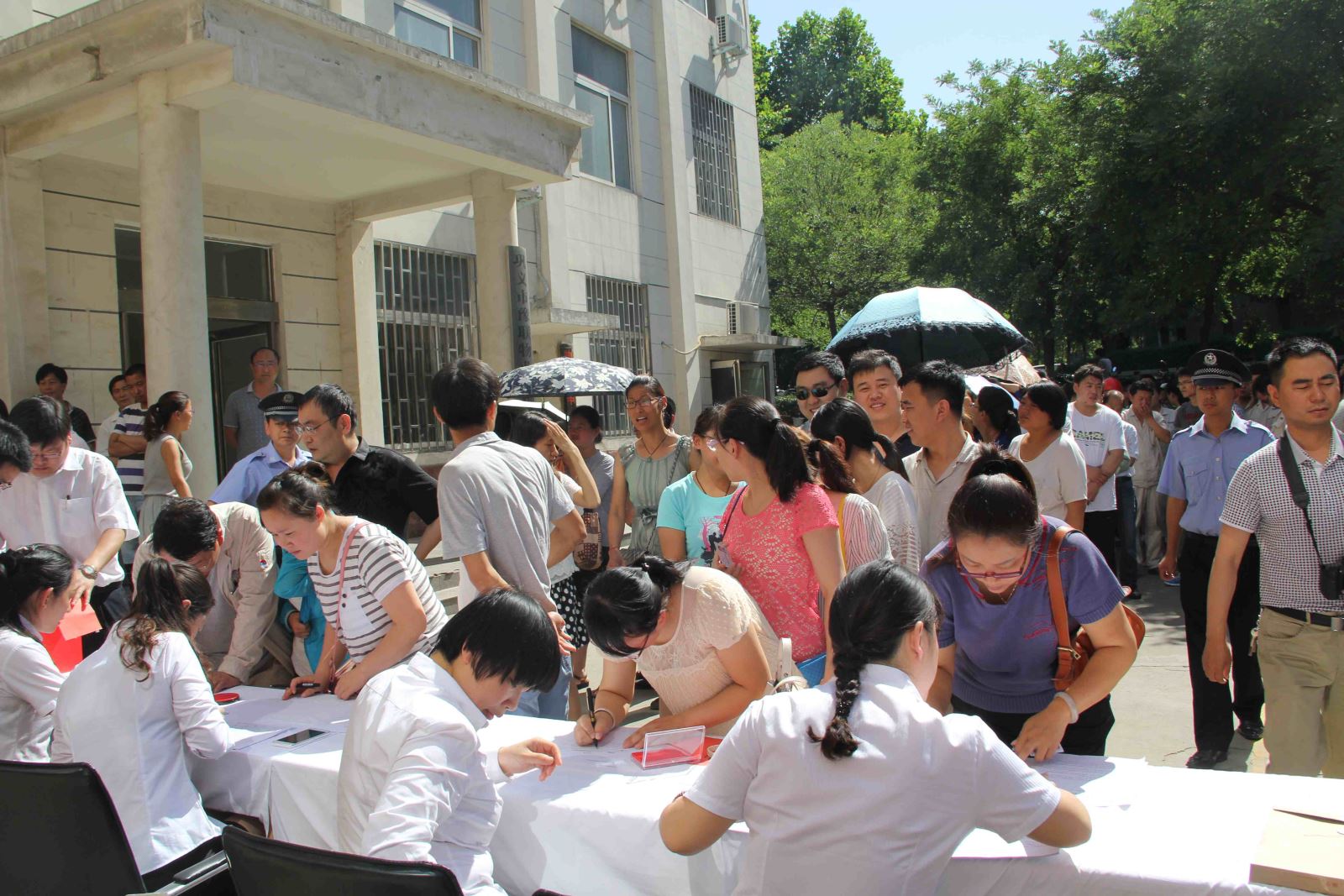 明博体育app苹果