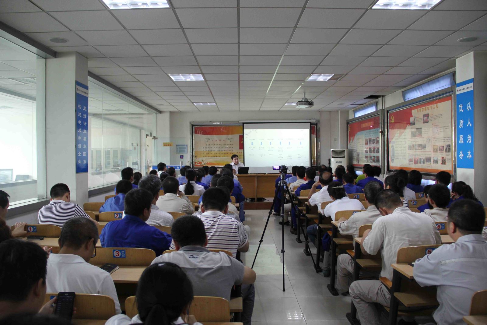 明博体育app苹果