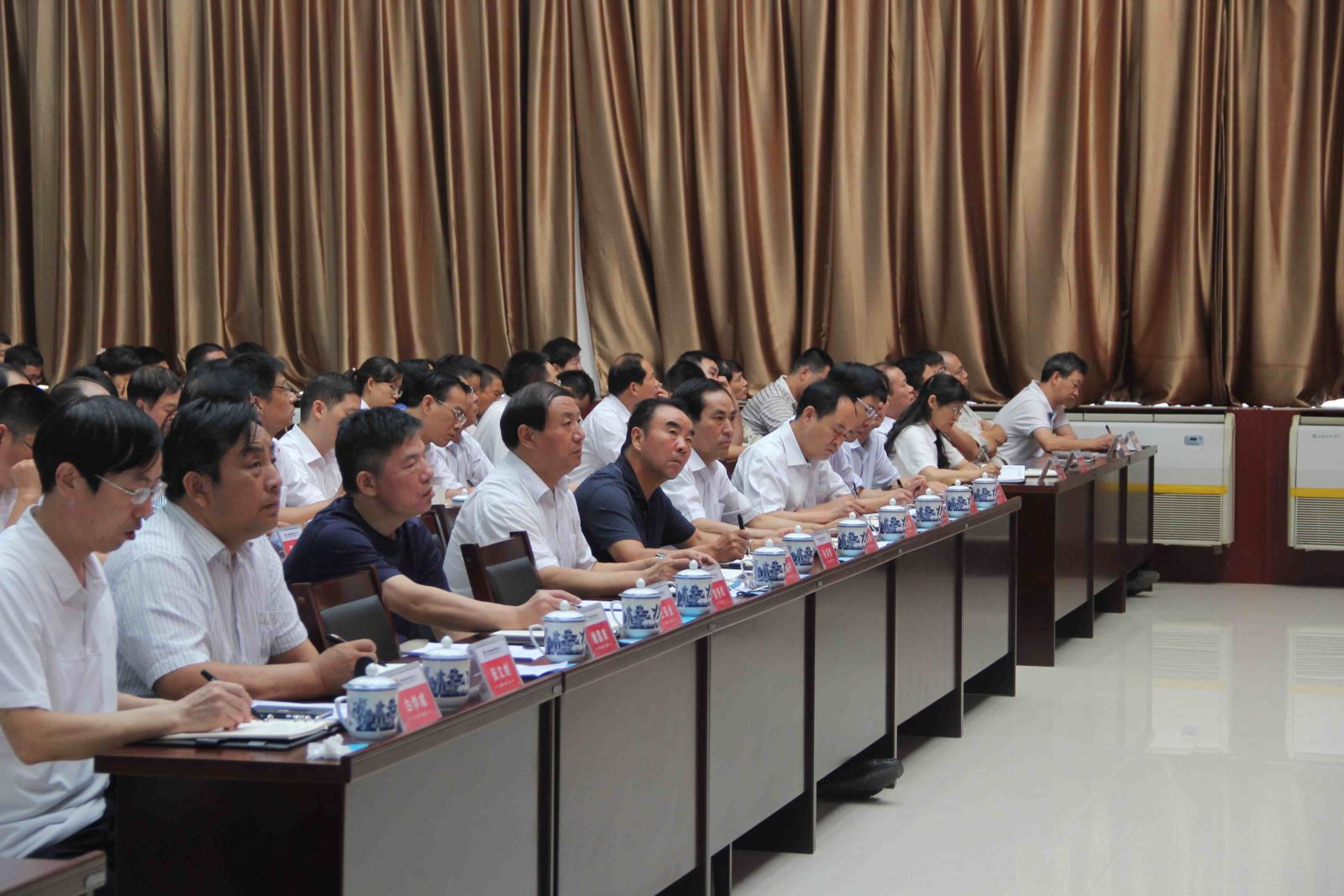 明博体育app苹果