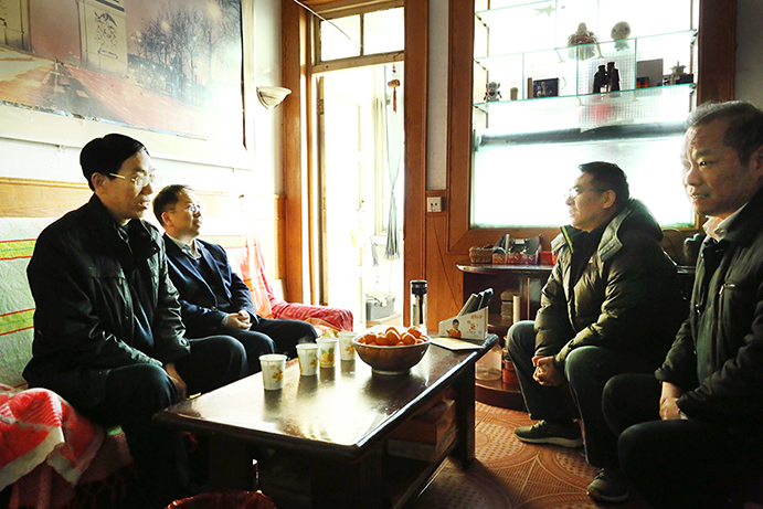 明博体育app苹果