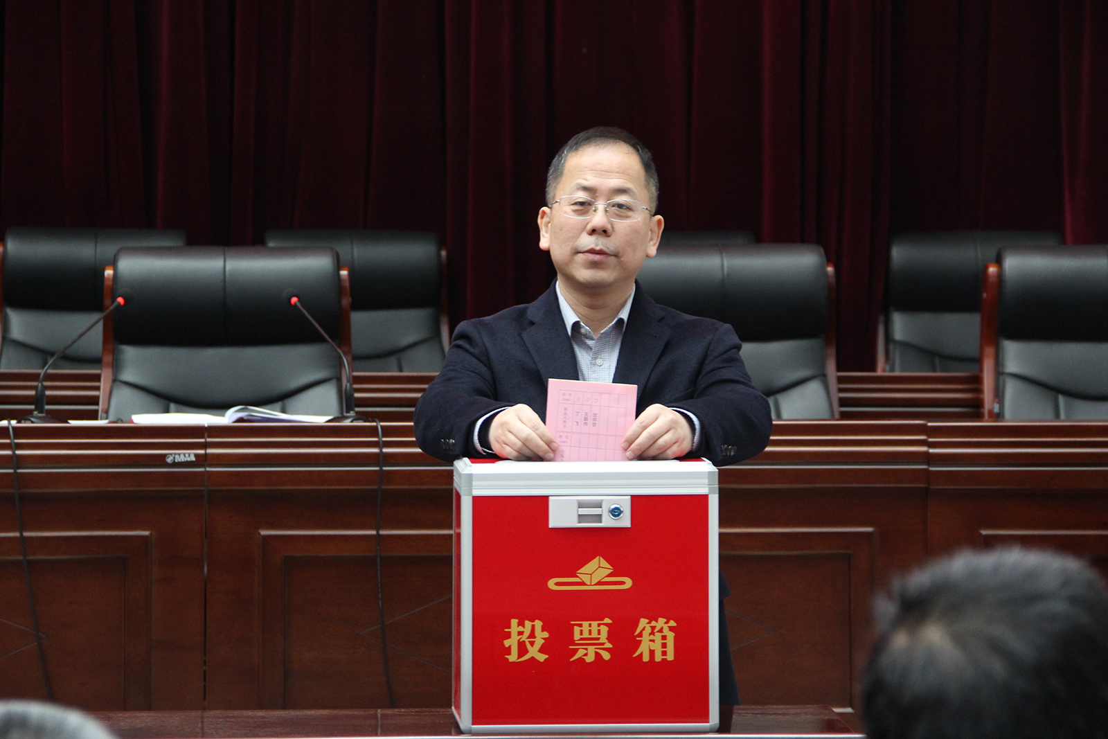 明博体育app苹果