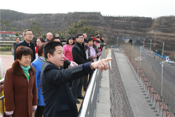 明博体育app苹果