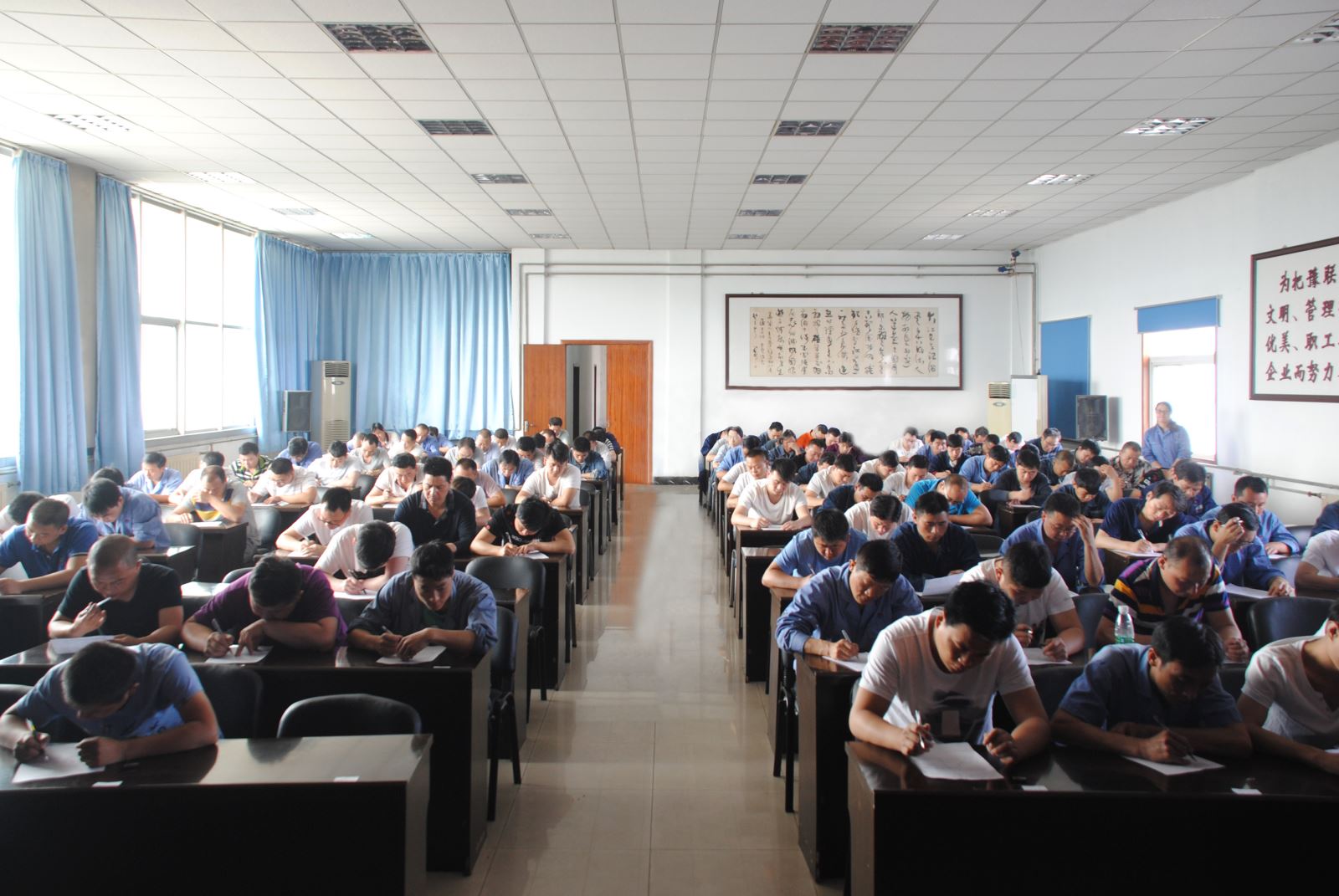 明博体育app苹果