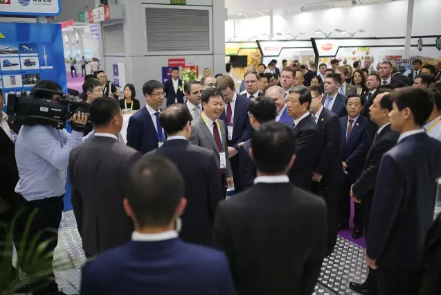 明博体育app苹果