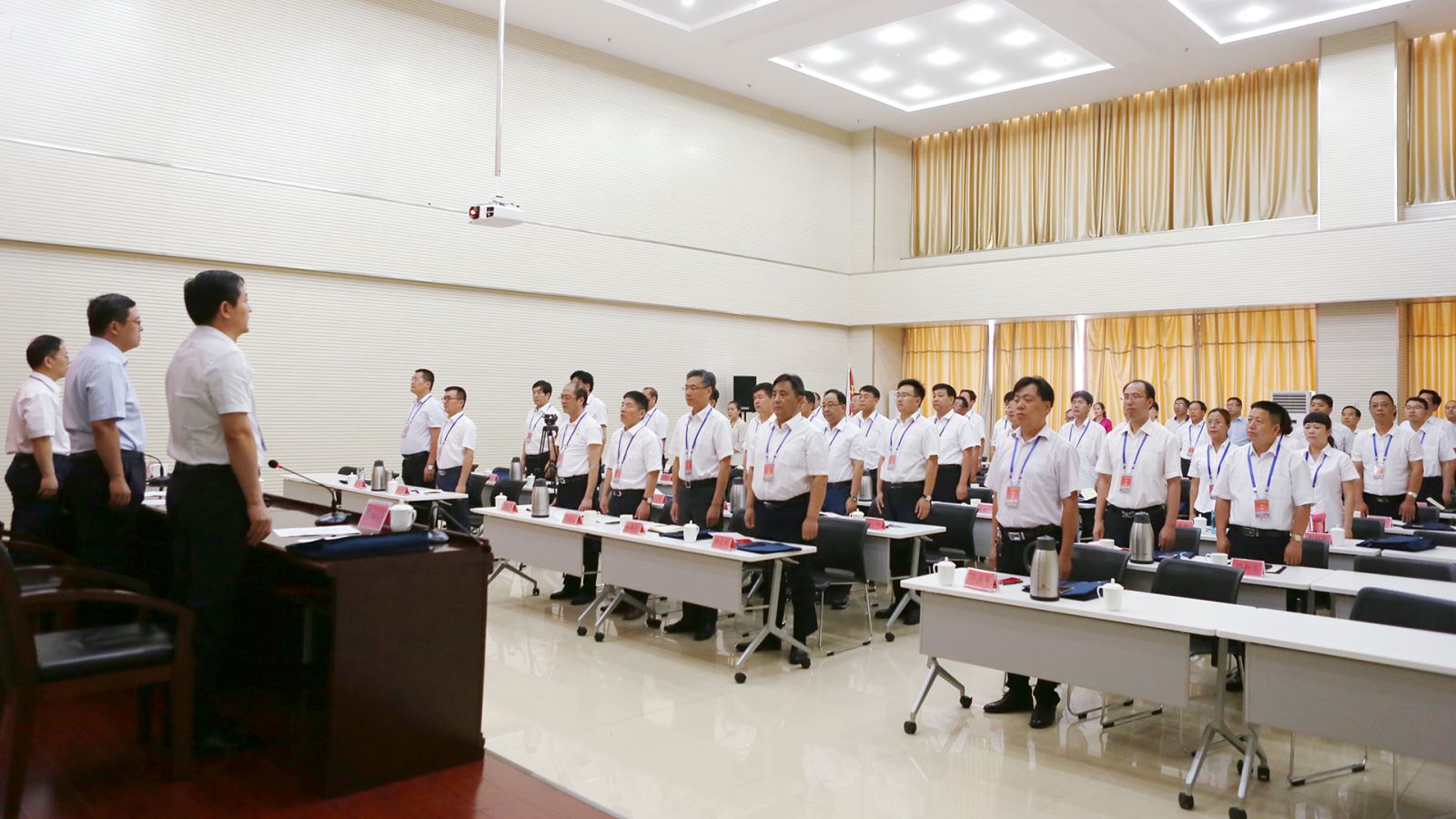 明博体育app苹果