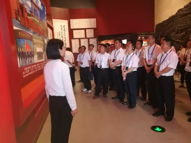 明博体育app苹果