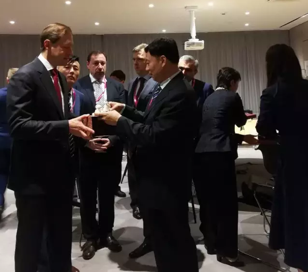 明博体育app苹果