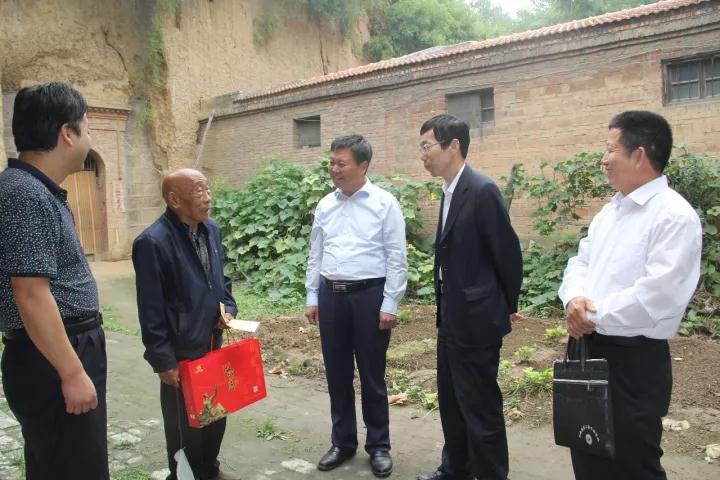 明博体育app苹果