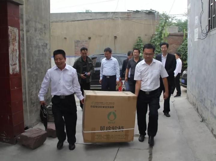 明博体育app苹果