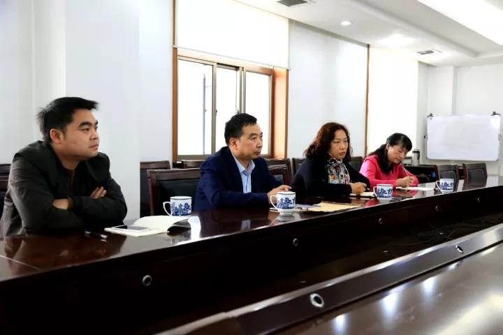 明博体育app苹果