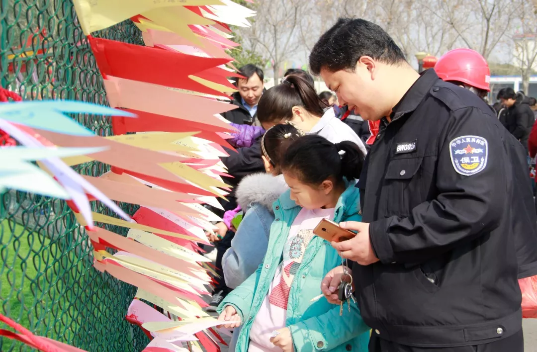 明博体育app苹果