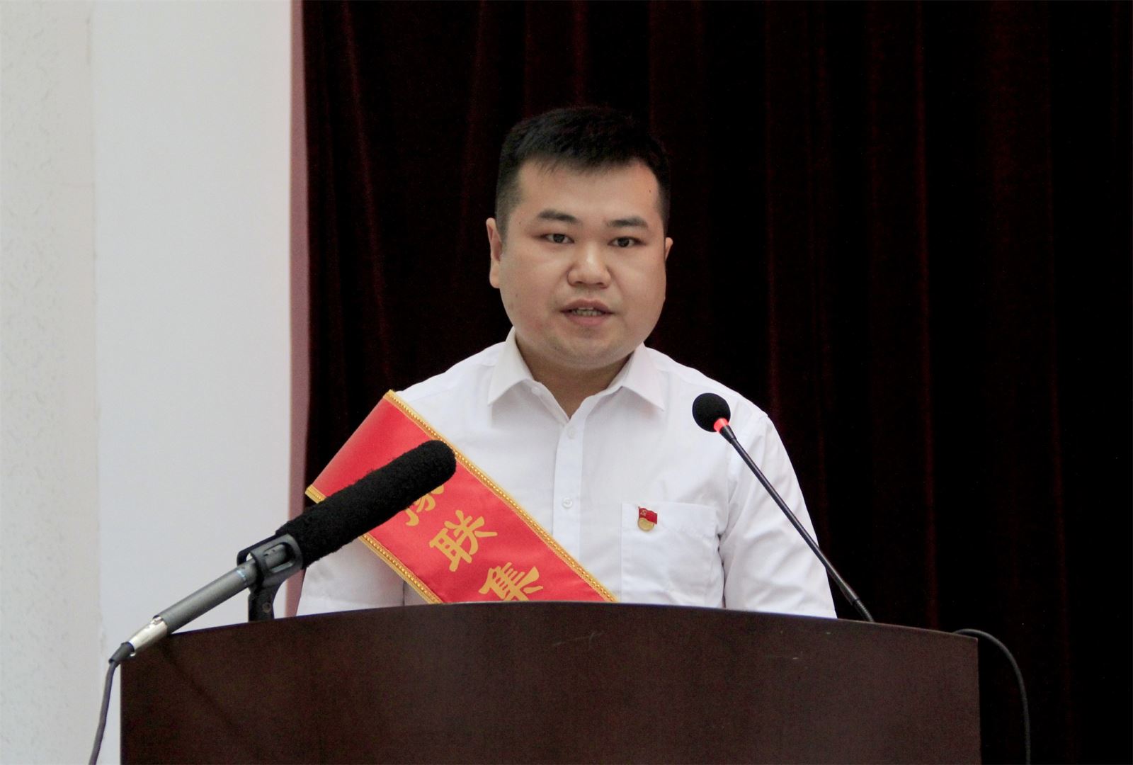 明博体育app苹果