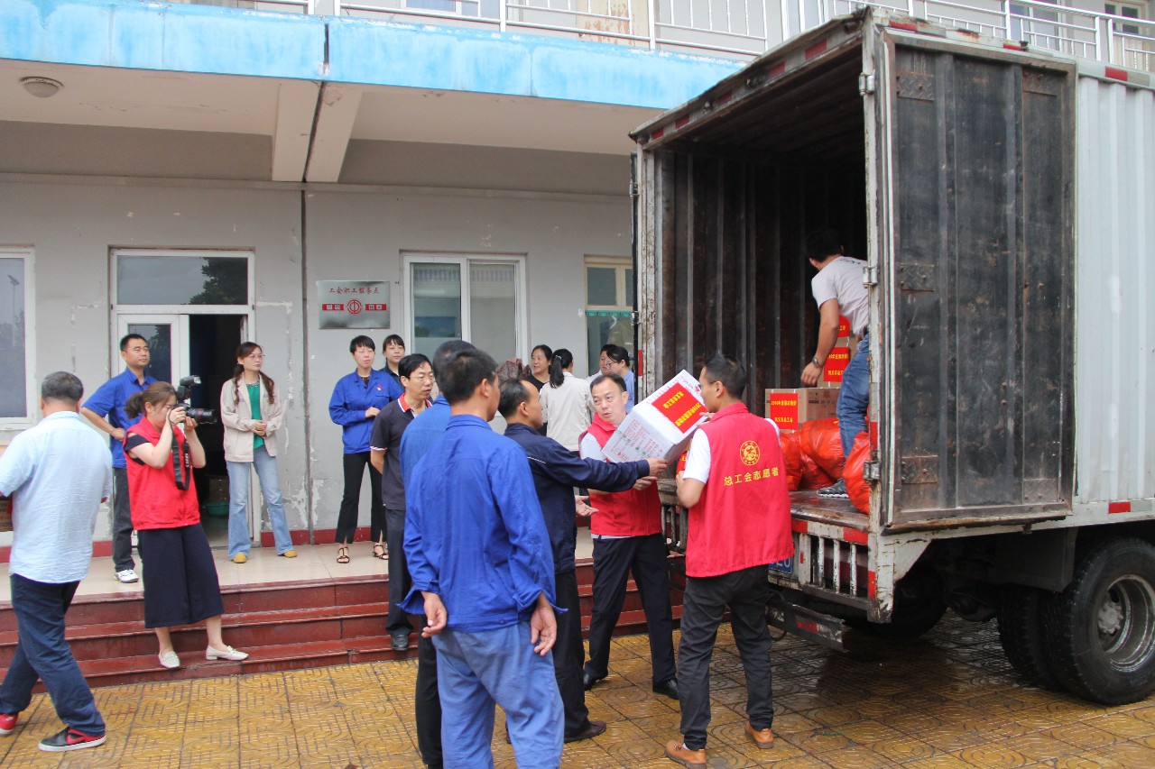 明博体育app苹果