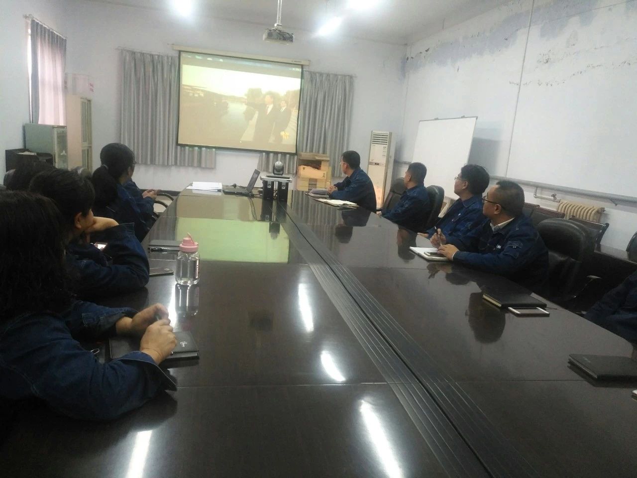 明博体育app苹果