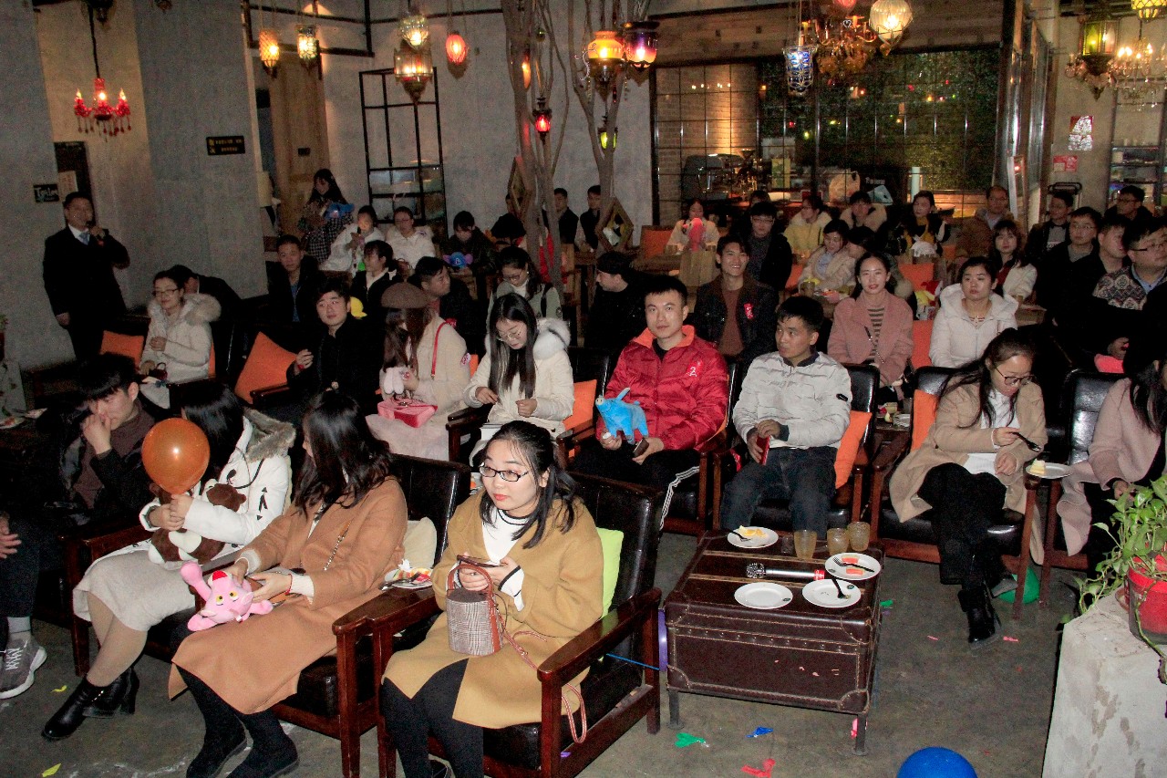 明博体育app苹果