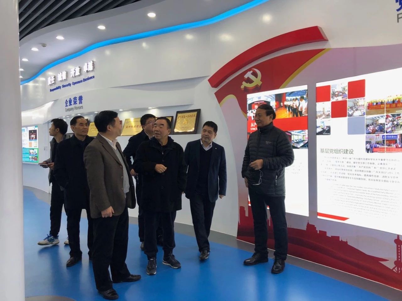 明博体育app苹果