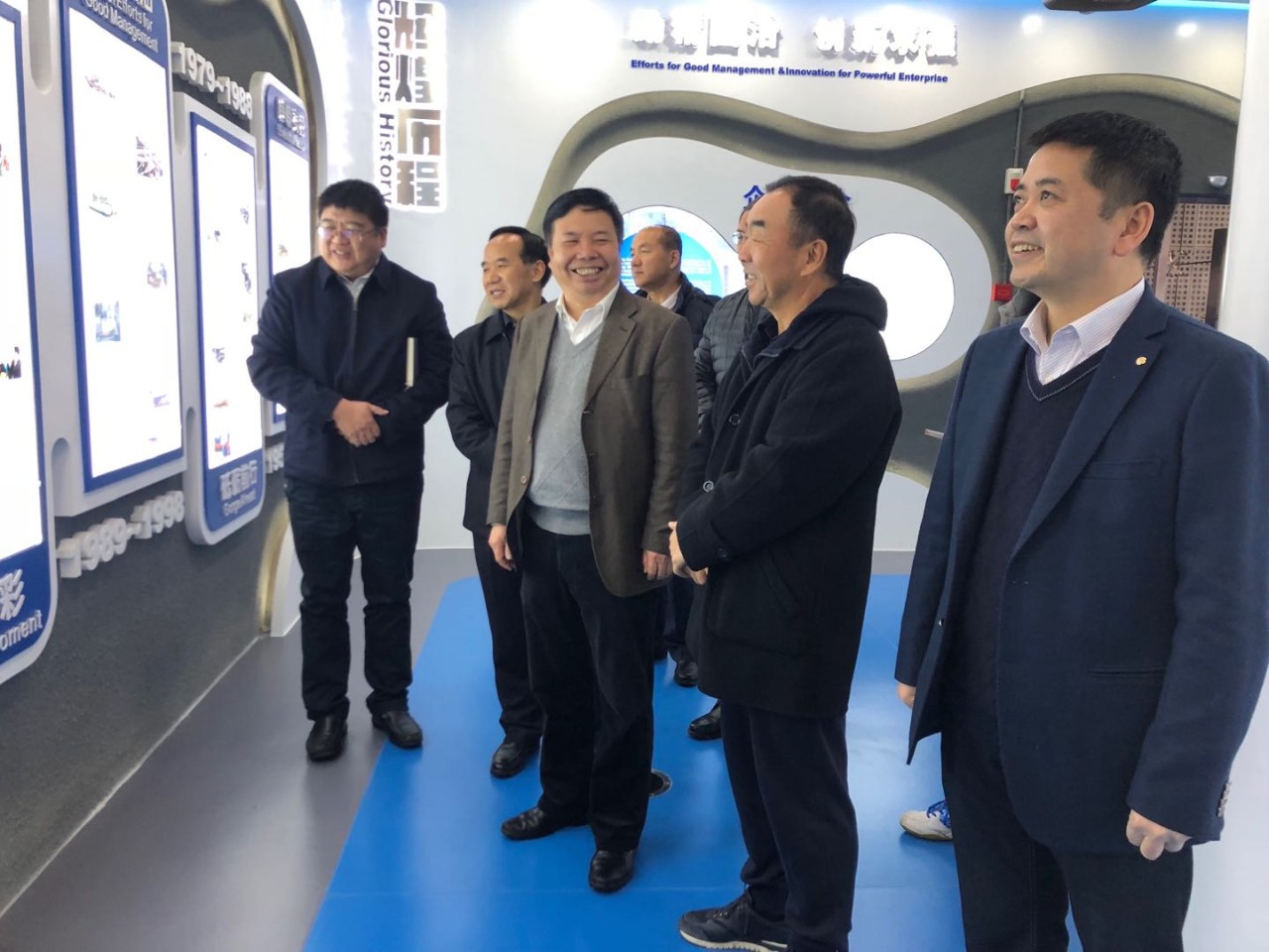 明博体育app苹果