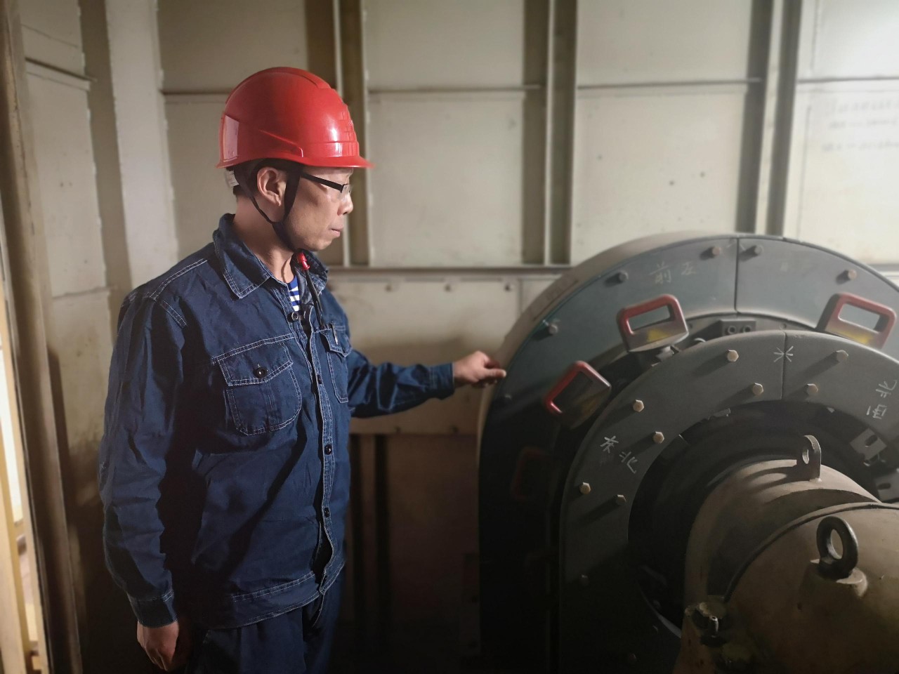 明博体育app苹果