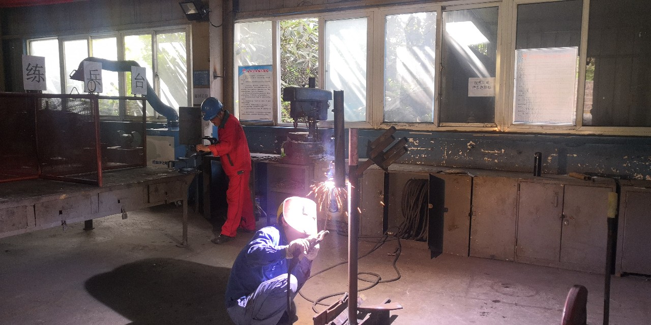 明博体育app苹果