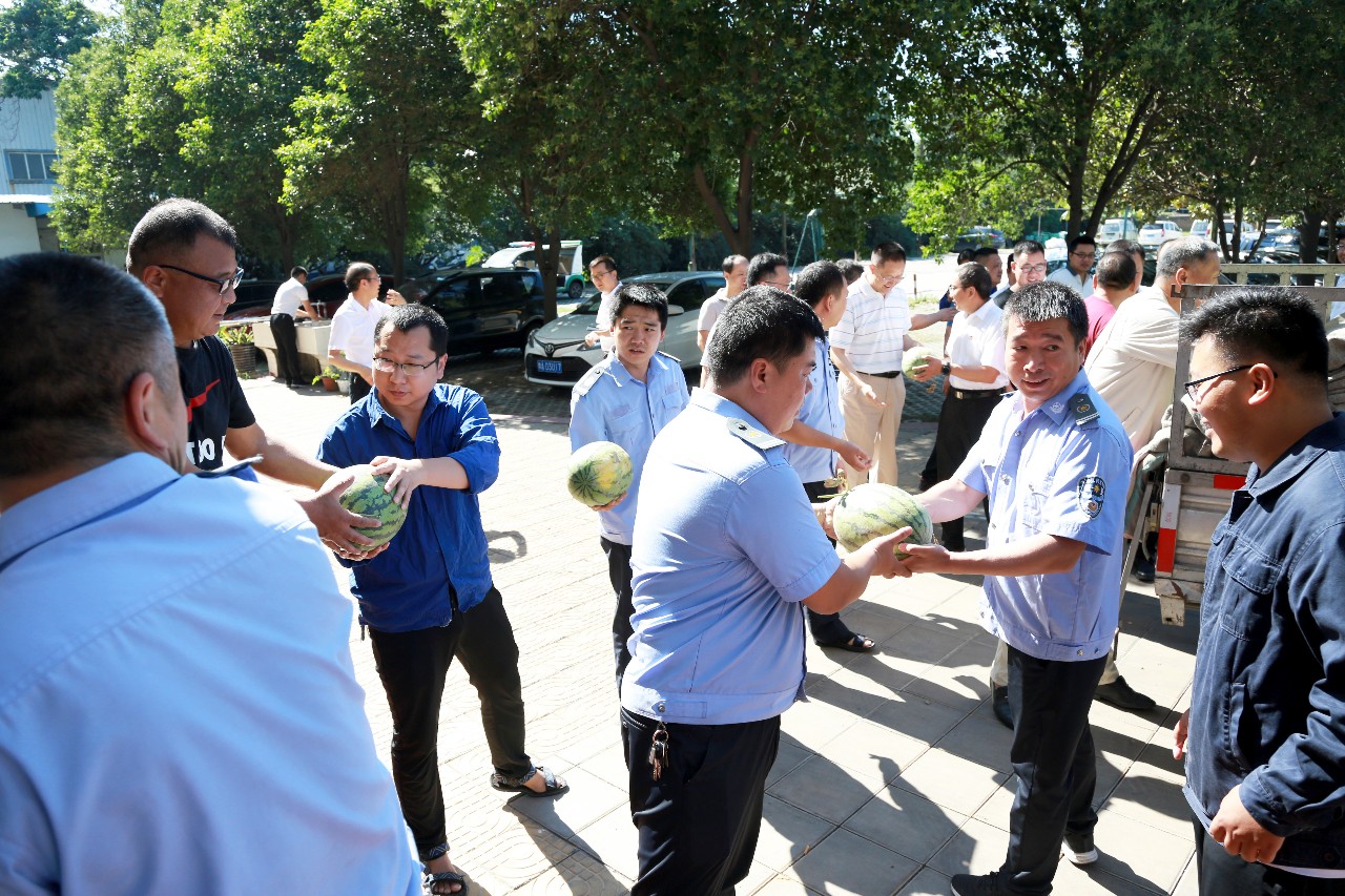 明博体育app苹果