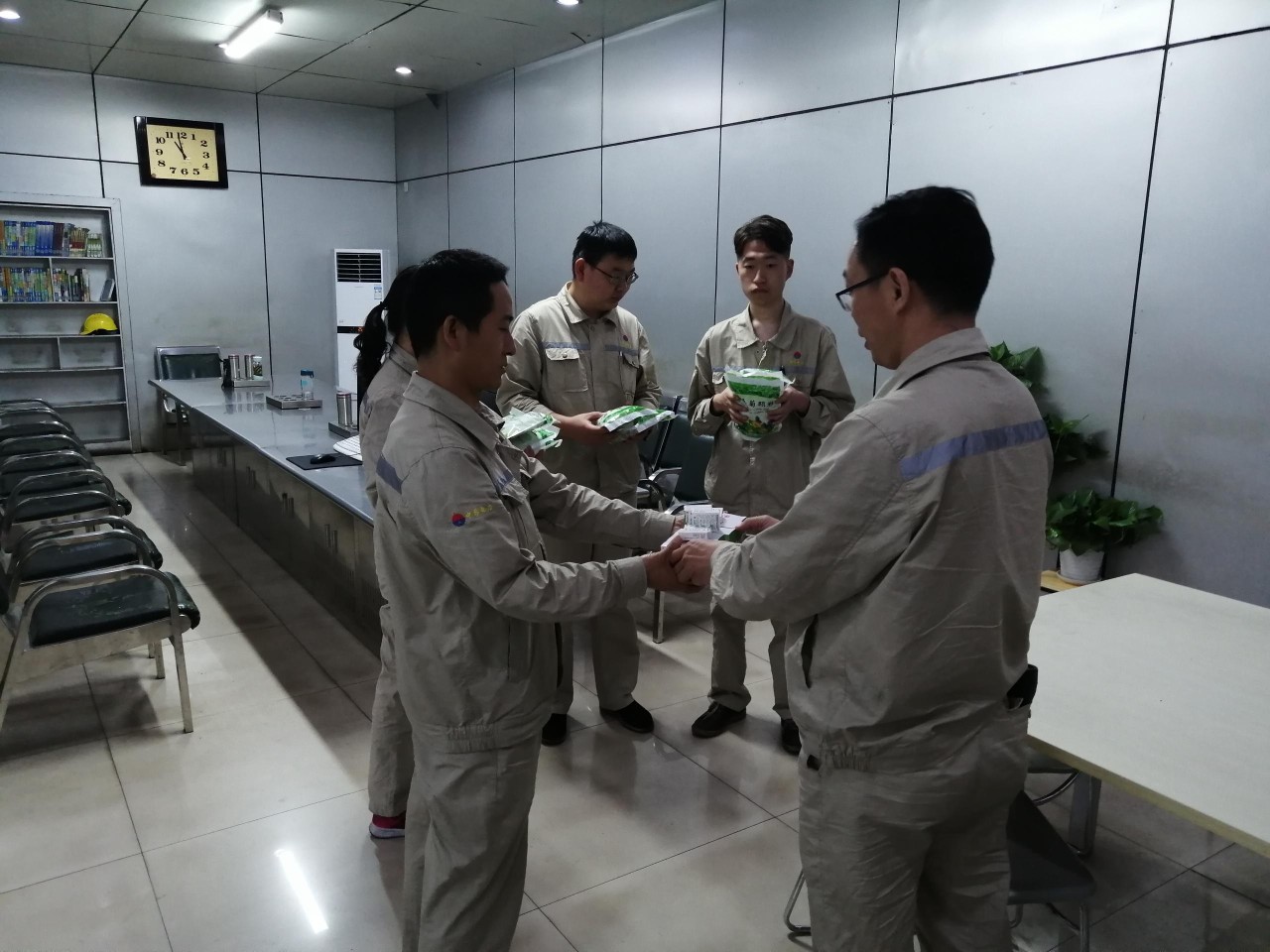 明博体育app苹果