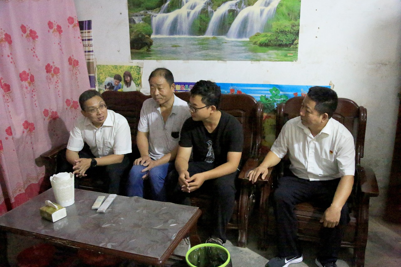 明博体育app苹果