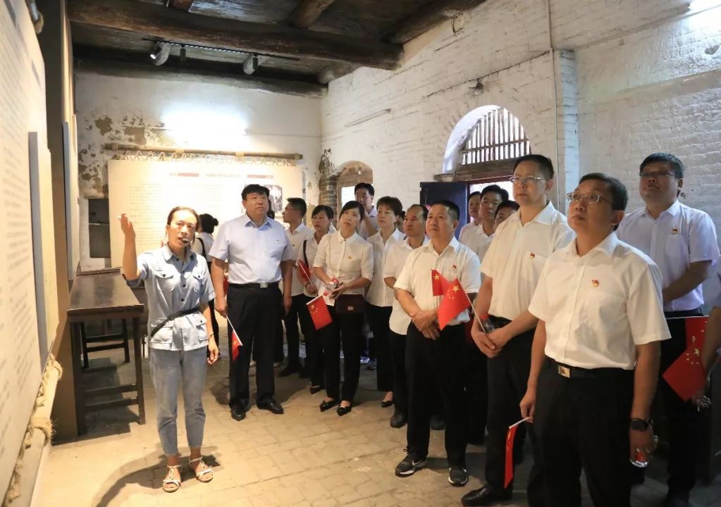 明博体育app苹果