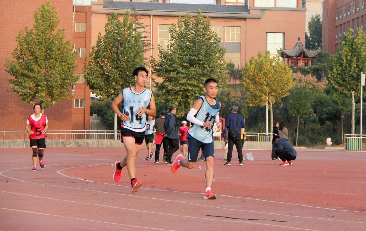 明博体育app苹果