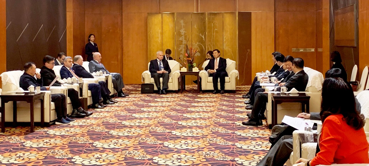 明博体育app苹果