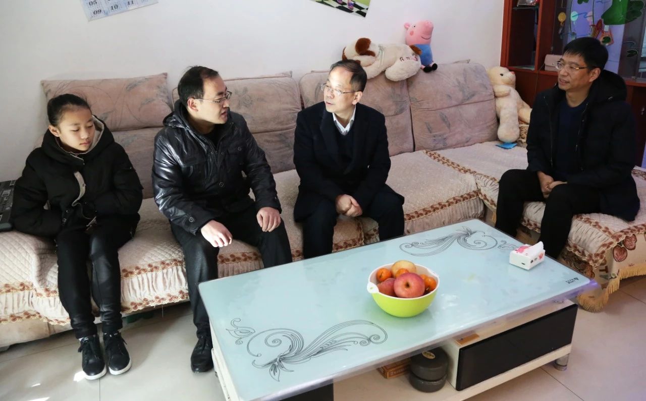 明博体育app苹果