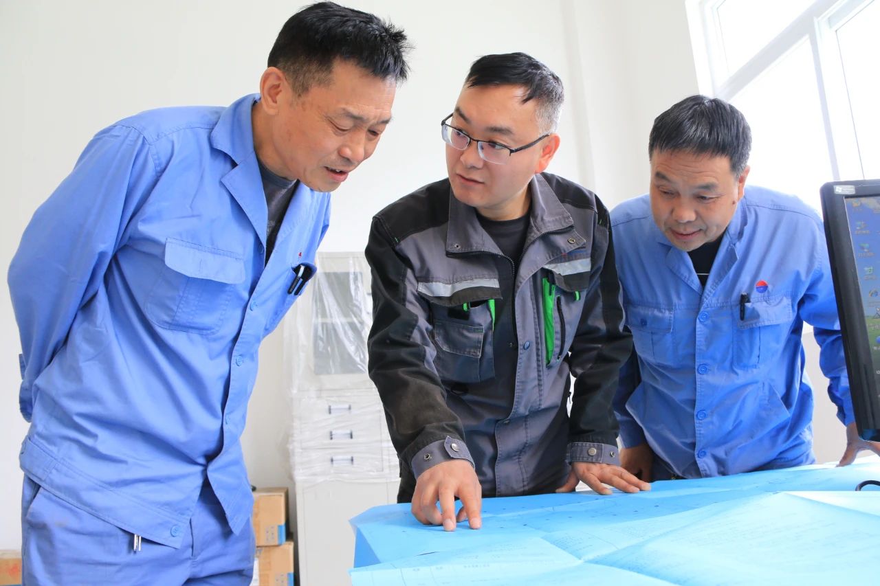 明博体育app苹果