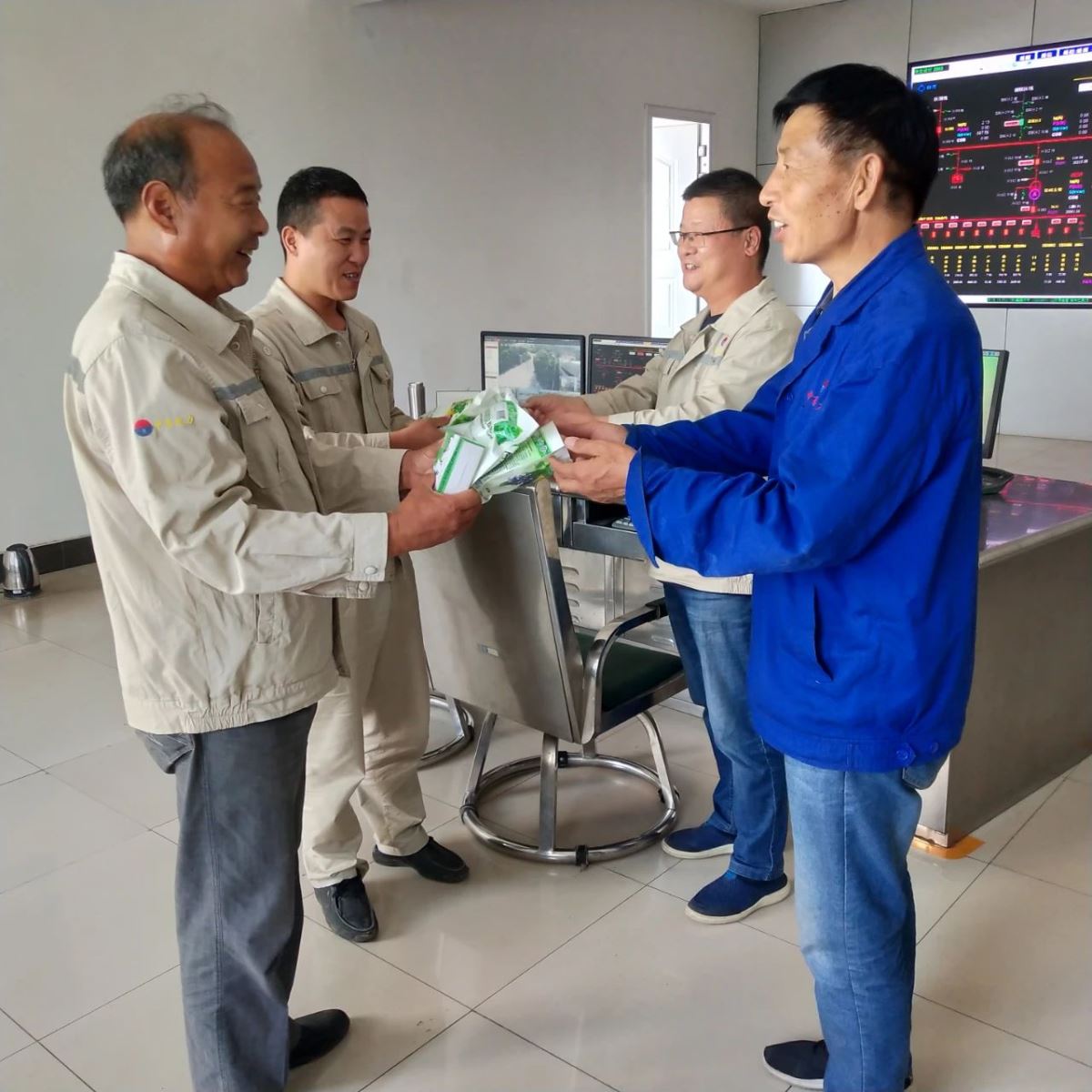 明博体育app苹果