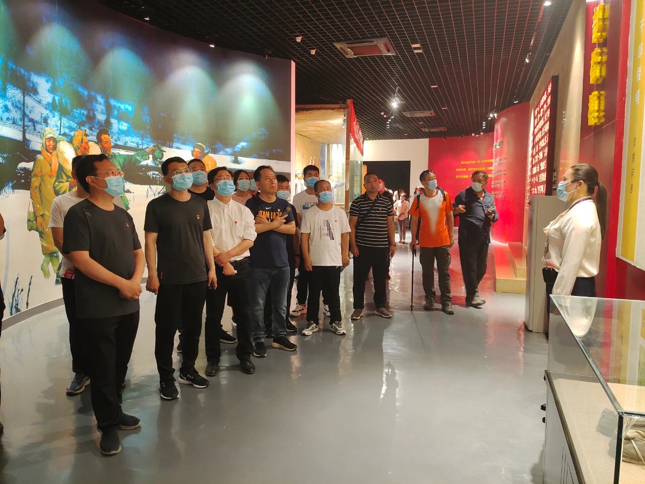 明博体育app苹果