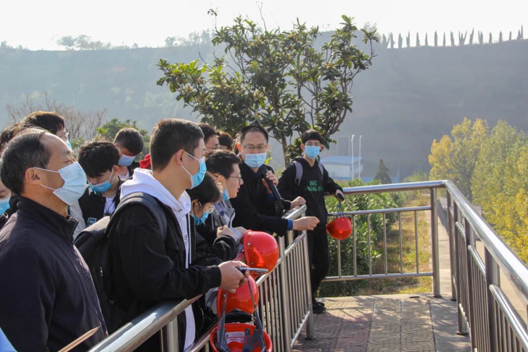 明博体育app苹果