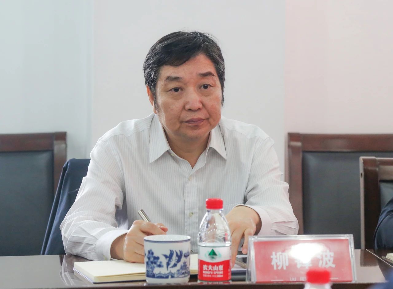 明博体育app苹果